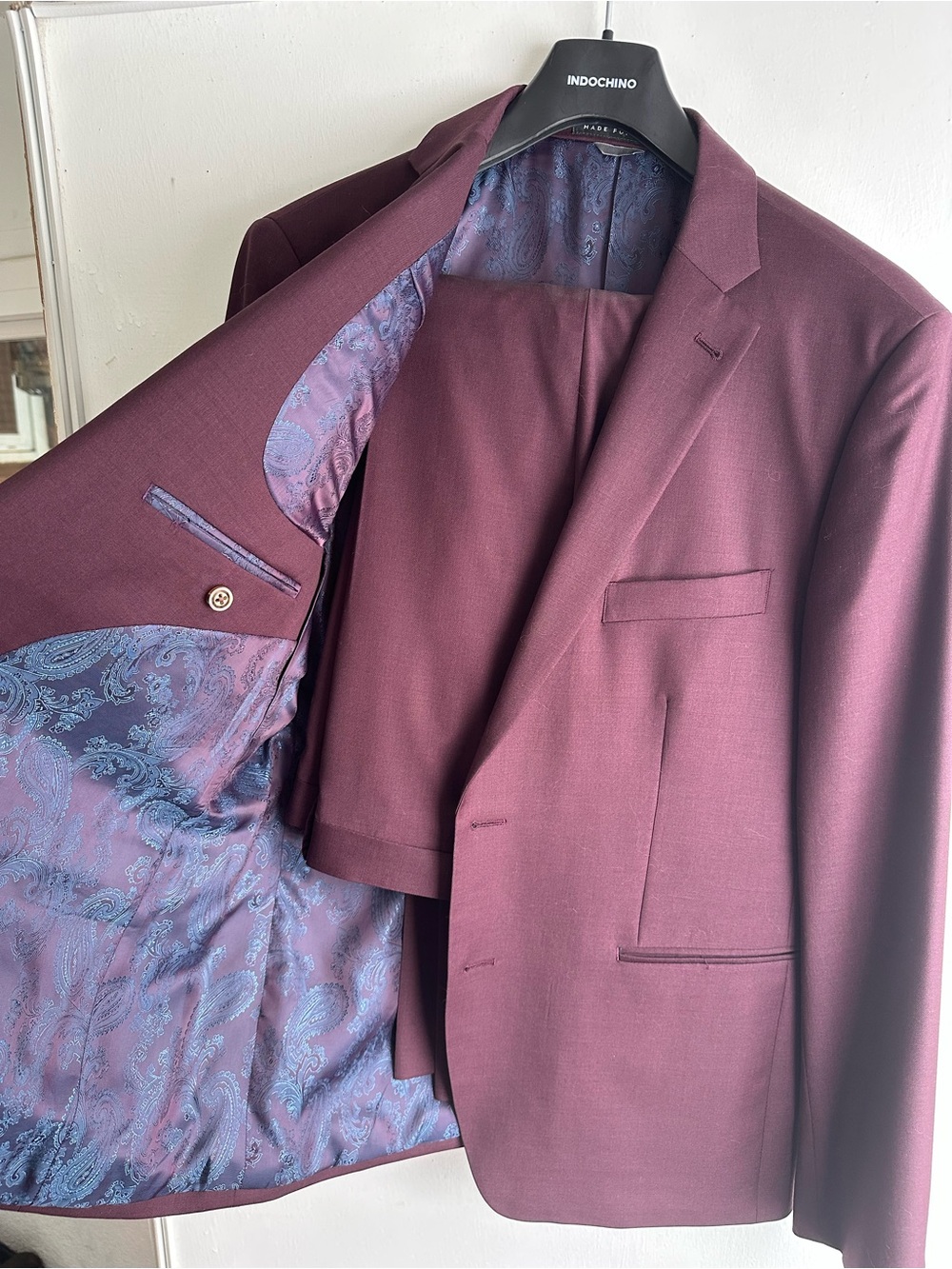 Indichino Men's Slim Fit Burgundy Suit Jacket and Pants